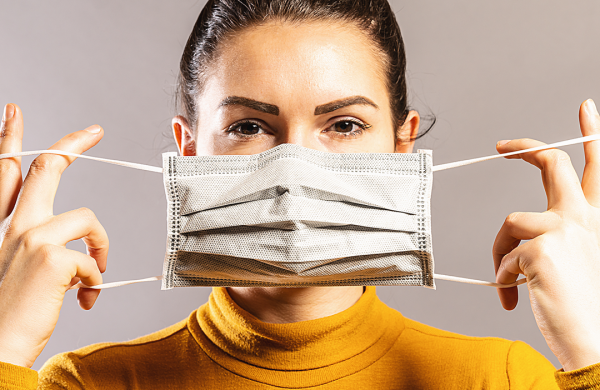 Evitando reações alérgicas com a máscara durante pandemia