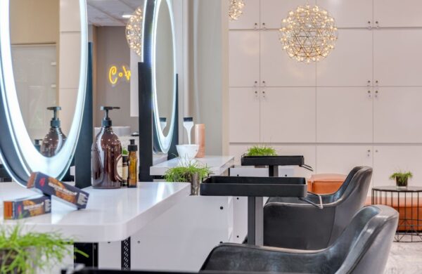 Como Abrir um Salão de Beleza do Zero: Tudo o Que Você Precisa Saber